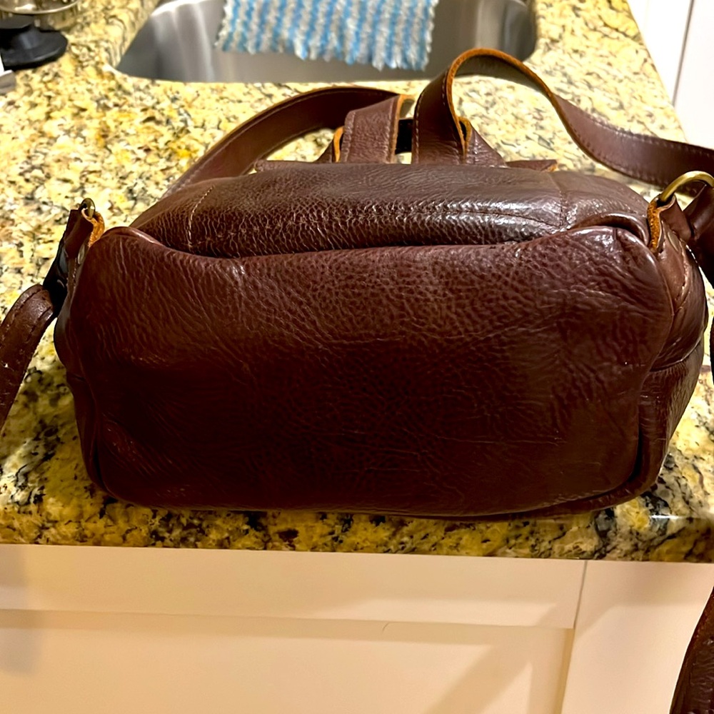 Portland Leather Coldbrew Bucket Leather Backpack - Picture 9 of 14